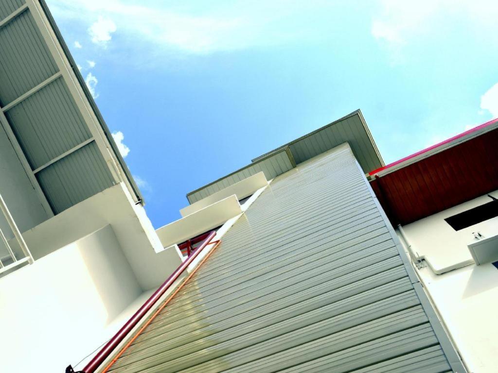 บิ๊ก แดดดี้ โฮเต็ล แอนด์ คอนเวนชั่น เซ็นเตอร์ Hotel Butuan City ภายนอก รูปภาพ